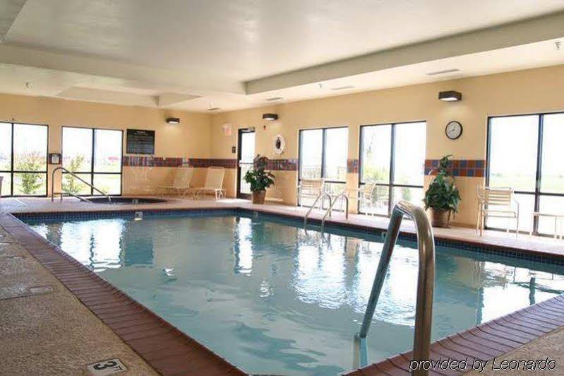 Hampton Inn By Hilton Litchfield Екстериор снимка