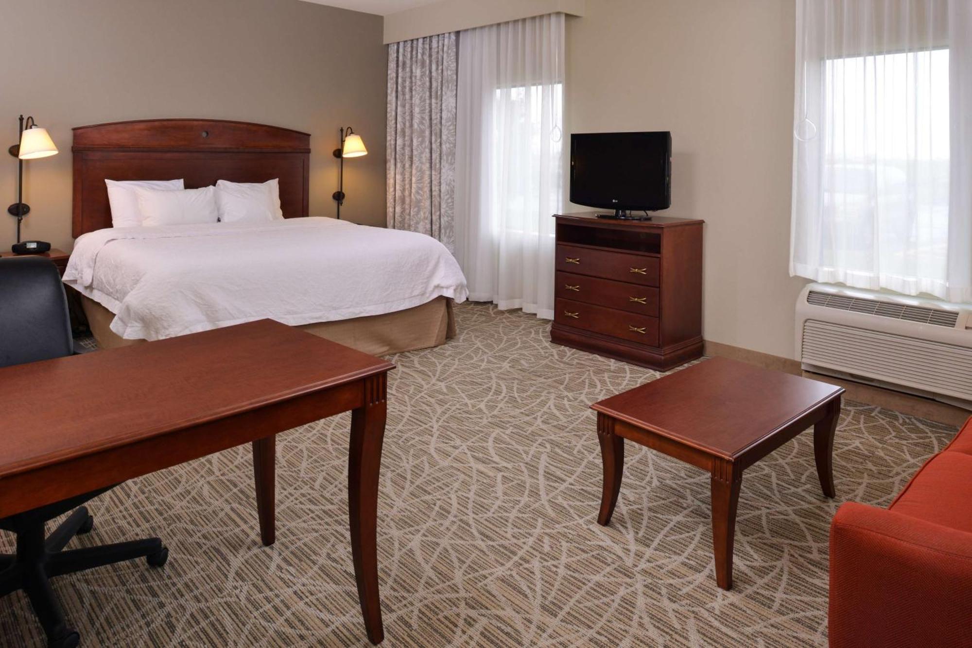 Hampton Inn By Hilton Litchfield Екстериор снимка