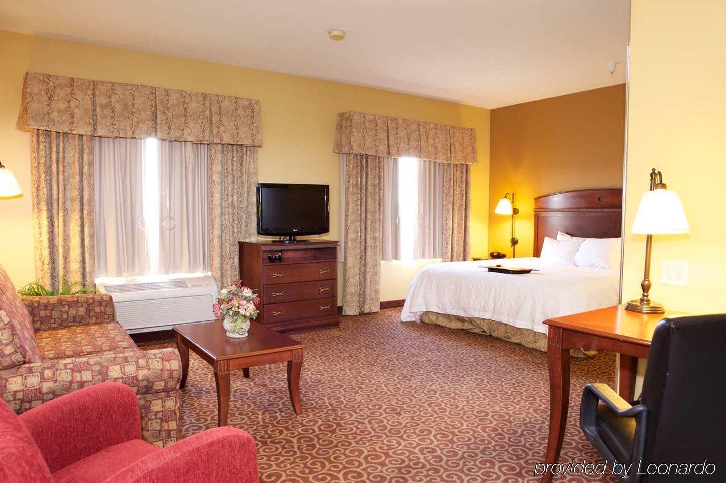 Hampton Inn By Hilton Litchfield Екстериор снимка