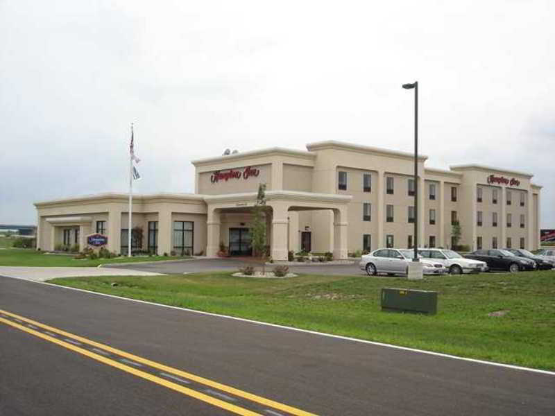 Hampton Inn By Hilton Litchfield Екстериор снимка
